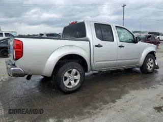 2010 Nissan Frontier SE с VIN 1N6AD0ER5AC436792, выставлен на аукционе Copart как лот 57486125 с пробегом 148 469 миль миль и Списание • Salvage title. История ставок и продаж доступна на DreamBid. Изображение 3.