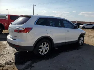 2011 Mazda CX-9 Touring with VIN JM3TB2CV0B0307673, listed as a Copart auction lot 57266305 with 192,845 mi miles and Salvage title. Bid and sale history available at DreamBid. Image 3.