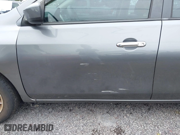 2017 Nissan Versa SV z VIN 3N1CN7AP3HL849494, wystawiony jako IAAI lot #42099068 z przebiegiem 110 174 mil mil oraz . Historia ofert i sprzedaży dostępna na DreamBid. Obrazek 17.