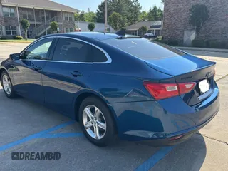 2019 Chevrolet Malibu LS z VIN 1G1ZB5ST1KF191460, wystawiony jako Copart lot #53805735 z przebiegiem 72 885 mil mil oraz Szkoda całkowita • Salvage title. Historia ofert i sprzedaży dostępna na DreamBid. Obrazek 3.
