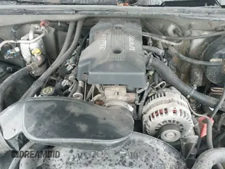 2000 GMC Sierra 1500 SLE z VIN 1GTEK19T0YE186897, wystawiony jako IAAI lot #42636565 z przebiegiem 229 310 mil mil oraz . Historia ofert i sprzedaży dostępna na DreamBid. Obrazek 24.
