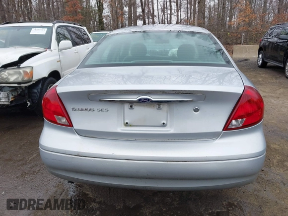 2003 Ford Taurus SE Standard with VIN 1FAFP53273G132268, listed as a IAAI auction lot 41790335 with 202,724 mi miles. Bid and sale history available at carsss.com. Image 16.