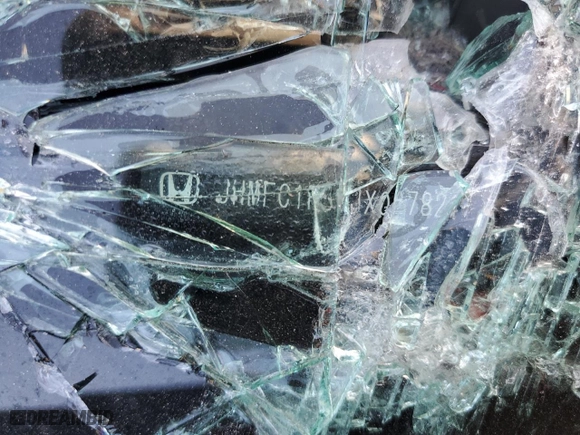 2018 Honda Civic Sedan EX-T with VIN JHMFC1F38JX027821, listed as a Copart auction lot 48972025 with 67,725 mi miles and Salvage Title. Bid and sale history available at carsss.com. Image 15.