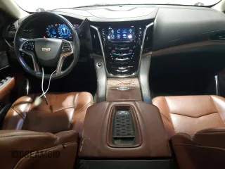 2017 Cadillac Escalade Premium Luxury z VIN 1GYS4CKJ3HR188423, wystawiony jako Copart lot #56044335 z przebiegiem 148 300 mil mil oraz Szkoda całkowita • Salvage title. Historia ofert i sprzedaży dostępna na DreamBid. Obrazek 8.