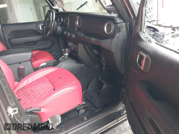 2019 Jeep Wrangler Unlimited Sahara with VIN 1C4HJXEG7KW661801, listed as a IAAI auction lot 40848731 with Not provided miles and . Bid and sale history available at DreamBid. Image 5.