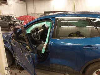 2022 Ford Escape SE z VIN 1FMCU9G69NUB98928, wystawiony jako IAAI lot #41074945 z przebiegiem 8 479 mil mil oraz . Historia ofert i sprzedaży dostępna na DreamBid. Obrazek 14.