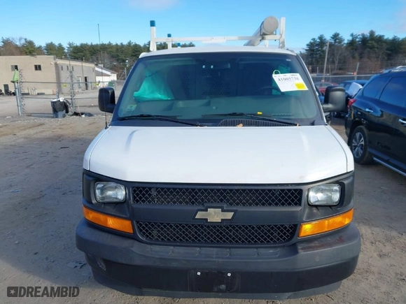 2017 Chevrolet Express Cargo Van with VIN 1GCWGAFF9H1171553, listed as a IAAI auction lot 41005738 with 131,621 mi miles. Bid and sale history available at carsss.com. Image 12.