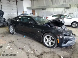2016 Chevrolet Camaro 1LT with VIN 1G1FB1RS2G0182561, listed as a Copart auction lot 46333195 with 0 mi miles and Non Repairable. Bid and sale history available at carsss.com. Image 4.