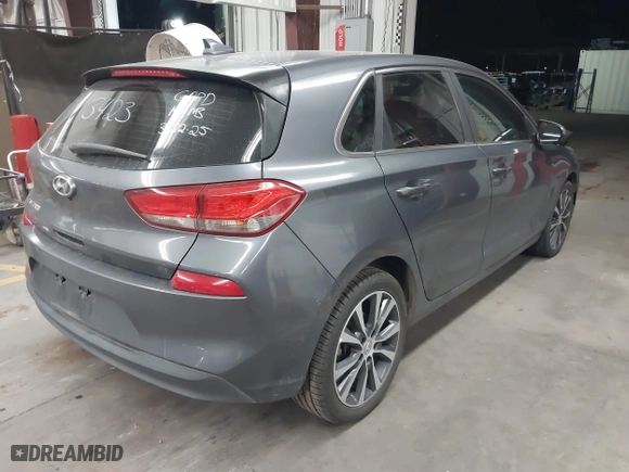 2018 Hyundai Elantra GT with VIN KMHH35LE8JU013423, listed as a IAAI auction lot 41885868 with 82,984 mi miles. Bid and sale history available at carsss.com. Image 4.