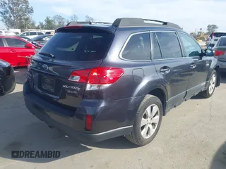 2011 Subaru Outback 3.6R Limited with VIN 4S4BRDJC0B2410847, listed as a IAAI auction lot 41765333 with 129,171 mi miles. Bid and sale history available at carsss.com. Image 4.