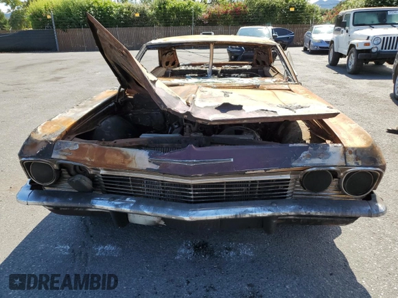 1965 Chevrolet Impala с VIN 164375L212446, выставлен на аукционе Copart как лот 55611653 с пробегом Не указан миль и На запчасти • Non repairable. История ставок и продаж доступна на DreamBid. Изображение 5.