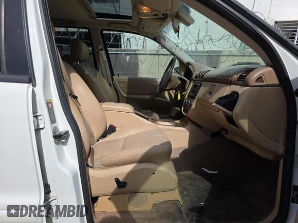 2005 Mercedes-Benz M 350 with VIN 4JGAB57E35A550478, listed as a Copart auction lot 62419825 with 194,395 mi miles and Clean title. Bid and sale history available at DreamBid. Image 5.