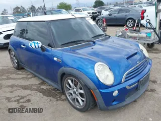 2006 MINI Hardtop S with VIN WMWRE33596TL21718, listed as a IAAI auction lot 42064271 with 177,664 mi miles and . Bid and sale history available at DreamBid. Image 1.