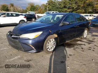 2015 Toyota Camry XLE with VIN 4T1BF1FK6FU879281, listed as a Copart auction lot 84822704 with 177,938 mi miles and Salvage Title. Bid and sale history available at carsss.com. Image 1.