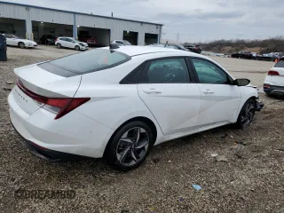 2023 Hyundai Elantra SEL z VIN 5NPLS4AG3PH112296, wystawiony jako Copart lot #51634075 z przebiegiem 30 642 mil mil oraz Szkoda całkowita • Salvage title. Historia ofert i sprzedaży dostępna na DreamBid. Obrazek 3.