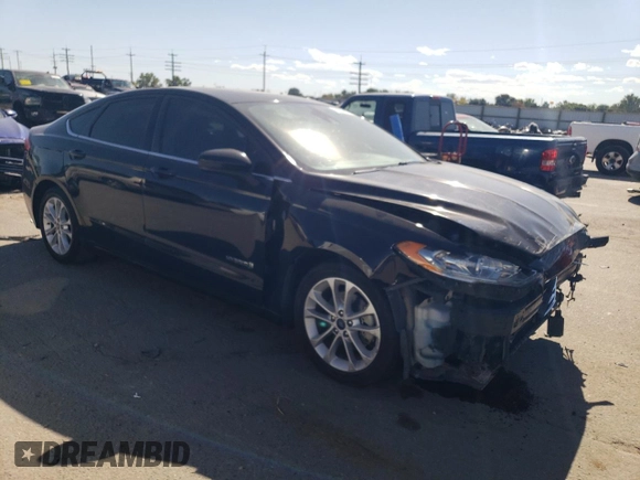 2019 Ford Fusion Hybrid SE with VIN 3FA6P0LU2KR241698, listed as a Copart auction lot 73066344 with 118,879 mi miles and Salvage Title. Bid and sale history available at carsss.com. Image 4.
