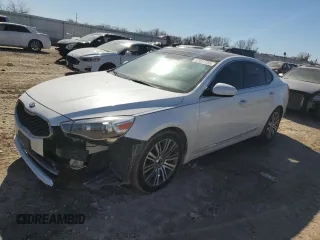 2014 Kia Cadenza Premium with VIN KNALN4D7XE5152520, listed as a Copart auction lot 47031785 with 142,386 mi miles and Salvage Title. Bid and sale history available at carsss.com. Image 1.