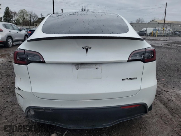 2020 Tesla Model Y Long Range with VIN 5YJYGDEE2LF019133, listed as a Copart auction lot 51773455 with 26,122 mi miles and Salvage Title. Bid and sale history available at DreamBid. Image 6.