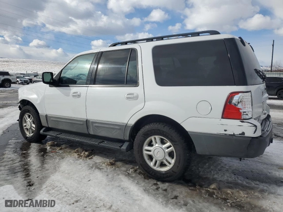 2006 Ford Expedition Special Service with VIN 1FMPU16576LA54362, listed as a Copart auction lot 41988325 with 200,550 mi miles and Salvage Title. Bid and sale history available at carsss.com. Image 2.