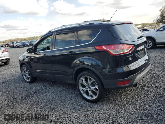 2013 Ford Escape Titanium z VIN 1FMCU0J95DUD15496, wystawiony jako Copart lot #45845915 z przebiegiem 157 078 mil mil oraz Szkody całkowita. Historia ofert i sprzedaży dostępna na DreamBid. Obrazek 2.