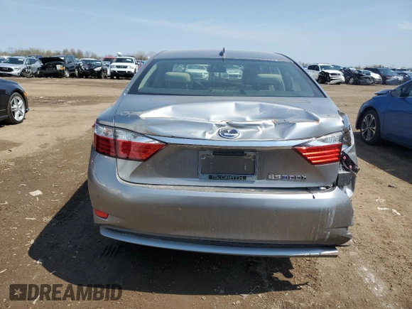 2015 Lexus ES 300h z VIN JTHBW1GG6F2099774, wystawiony jako Copart lot #53780185 z przebiegiem 78 719 mil mil oraz Szkoda całkowita • Salvage title. Historia ofert i sprzedaży dostępna na DreamBid. Obrazek 6.