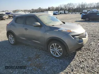 2014 Nissan Juke S with VIN JN8AF5MR2ET357649, listed as a Copart auction lot 48364785 with 109,773 mi miles and Clean Title. Bid and sale history available at DreamBid. Image 4.