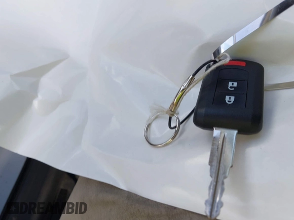 2024 Mitsubishi Mirage ES z VIN ML32AUHJ0RH024777, wystawiony jako IAAI lot #42548839 z przebiegiem 16 609 mil mil oraz . Historia ofert i sprzedaży dostępna na DreamBid. Obrazek 11.