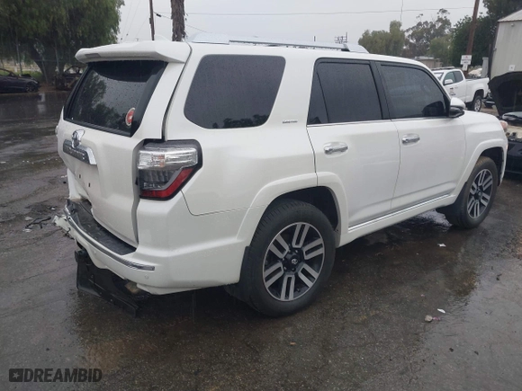 2017 Toyota 4Runner SR5 with VIN JTEBU5JR6H5455629, listed as a IAAI auction lot 41709585 with 76,030 mi miles. Bid and sale history available at carsss.com. Image 4.