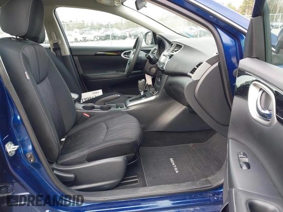 2018 Nissan Sentra SV z VIN 3N1AB7AP9JL638046, wystawiony jako IAAI lot #41998626 z przebiegiem 68 820 mil mil oraz . Historia ofert i sprzedaży dostępna na DreamBid. Obrazek 5.