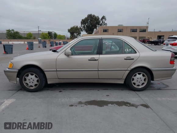 1999 Mercedes-Benz C 230/260/280/320 with VIN WDBHA29G8XA784619, listed as a IAAI auction lot 42120920 with 49,387 mi miles and . Bid and sale history available at DreamBid. Image 14.
