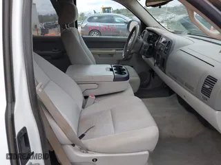 2012 Chevrolet Silverado 1500 LT with VIN 1GCRCSE01CZ180933, listed as a IAAI auction lot 41784055 with 235,310 mi miles. Bid and sale history available at carsss.com. Image 5.
