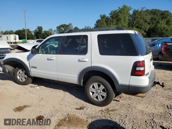 2007 Ford Explorer XLT z VIN 1FMEU73887UB87099, wystawiony jako Copart lot #43654775 z przebiegiem Nie podano mil oraz Szkoda całkowita • Salvage title. Historia ofert i sprzedaży dostępna na DreamBid. Obrazek 2.