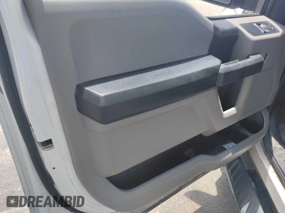 2017 Ford F-150 XL with VIN 1FTNF1CF4HKE26025, listed as a IAAI auction lot 42777640 with 127,641 mi miles and . Bid and sale history available at DreamBid. Image 27.