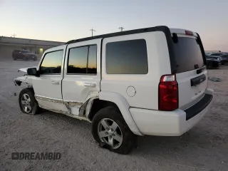 2007 Jeep Commander Sport with VIN 1J8HH48P97C636115, listed as a Copart auction lot 84051624 with 0 mi miles and Salvage Title. Bid and sale history available at carsss.com. Image 2.