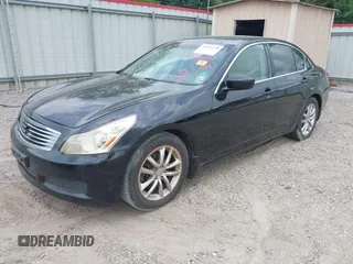 2009 Infiniti G37 Journey with VIN JNKCV61E39M308585, listed as a IAAI auction lot 42046230 with Not Provided miles and . Bid and sale history available at carsss.com. Image 2.