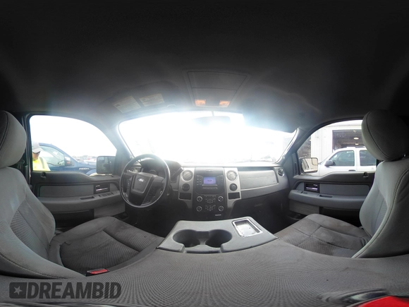 2013 Ford F-150 XL с VIN 1FTFX1CF8DFA73860, выставлен на аукционе IAAI как лот 42571498 с пробегом 185 589 миль миль и . История ставок и продаж доступна на DreamBid. Изображение 18.