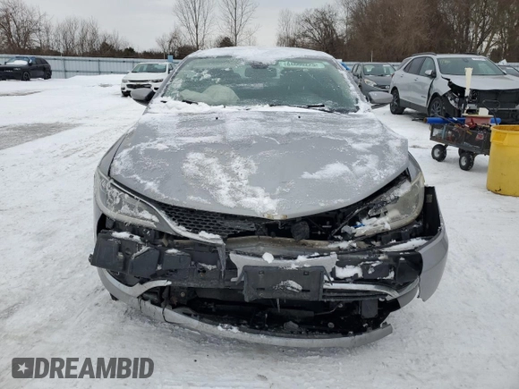 2015 Chrysler 200 Limited with VIN 1C3CCCAG6FN506420, listed as a Copart auction lot 44600225 with 336,037 mi miles and Clean Title. Bid and sale history available at carsss.com. Image 5.
