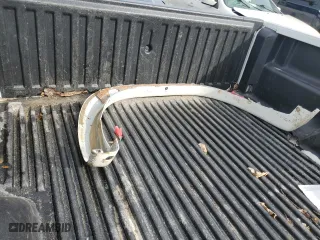 2001 Dodge Dakota Sport with VIN 1B7GL22N31S250879, listed as a Copart auction lot 47322845 with 207,334 mi miles and Salvage Title. Bid and sale history available at carsss.com. Image 14.