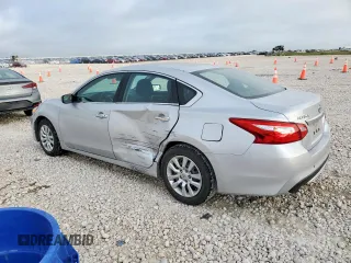 2017 Nissan Altima S z VIN 1N4AL3AP5HN318144, wystawiony jako Copart lot #60001145 z przebiegiem 67 999 mil mil oraz Czysty tytuł • Clean title. Historia ofert i sprzedaży dostępna na DreamBid. Obrazek 2.
