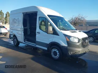 2022 Ford Transit Cargo z VIN 1FTBR1X87NKA27675, wystawiony jako IAAI lot #41419074 z przebiegiem 50 468 mil mil oraz . Historia ofert i sprzedaży dostępna na DreamBid. Obrazek 1.
