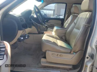 2008 Chevrolet Suburban LTZ with VIN 1GNFK163X8R203214, listed as a Copart auction lot 48798295 with 172,576 mi miles and Salvage Title. Bid and sale history available at carsss.com. Image 7.