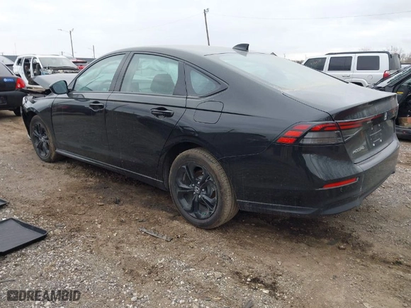 2025 Honda Accord Sedan SE with VIN 1HGCY1F49SA002219, listed as a IAAI auction lot 41285218 with 3,091 mi miles. Bid and sale history available at carsss.com. Image 3.