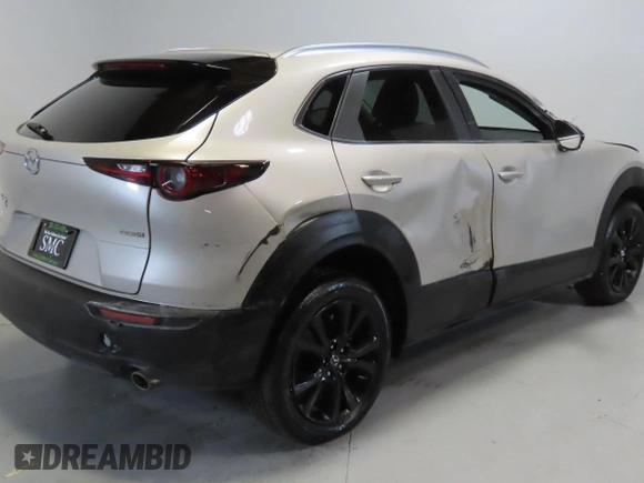 2024 Mazda CX-30 2.5 S Select Sport with VIN 3MVDMBBM2RM695348, listed as a Copart auction lot 55341855 with 15,988 mi miles and Clean Title. Bid and sale history available at carsss.com. Image 3.