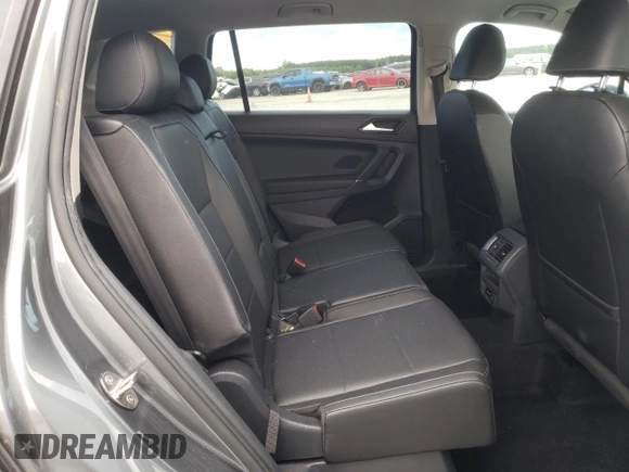2018 Volkswagen Tiguan SEL with VIN 3VV3B7AX5JM125247, listed as a Copart auction lot 61404605 with 96,748 mi miles and Salvage title. Bid and sale history available at DreamBid. Image 11.