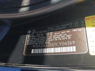 2007 BMW 5 Series 525i with VIN WBANE53557CY06269, listed as a IAAI auction lot 41841784 with 145,076 mi miles and . Bid and sale history available at carsss.com. Image 9.