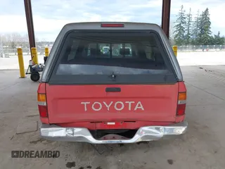 1991 Toyota Pickup с VIN JT4VN93D6M5021180, выставлен на аукционе IAAI как лот 41883926 с пробегом 252 377 миль миль и . История ставок и продаж доступна на DreamBid. Изображение 16.