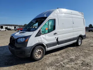 2022 Ford Transit Cargo z VIN 1FTBR1X8XNKA72657, wystawiony jako Copart lot #82681074 z przebiegiem Nie podano mil oraz Szkody całkowita. Historia ofert i sprzedaży dostępna na DreamBid. Obrazek 1.