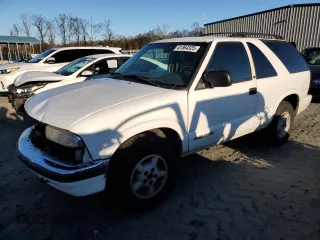 2000 Chevrolet Blazer LS z VIN 1GNCT18W8YK285881, wystawiony jako Copart lot #41364325 z przebiegiem 277 029 mil mil oraz Szkoda całkowita • Salvage title. Historia ofert i sprzedaży dostępna na DreamBid. Obrazek 1.