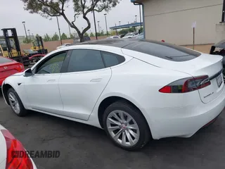 2017 Tesla Model S 60 with VIN 5YJSA1E19HF189578, listed as a IAAI auction lot 42374977 with 40,844 mi miles and . Bid and sale history available at DreamBid. Image 15.