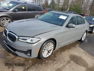 2021 BMW 5 Series 530i xDrive with VIN WBA13BJ01MWW91111, listed as a IAAI auction lot 41808154 with 39,705 mi miles and . Bid and sale history available at carsss.com. Image 17.